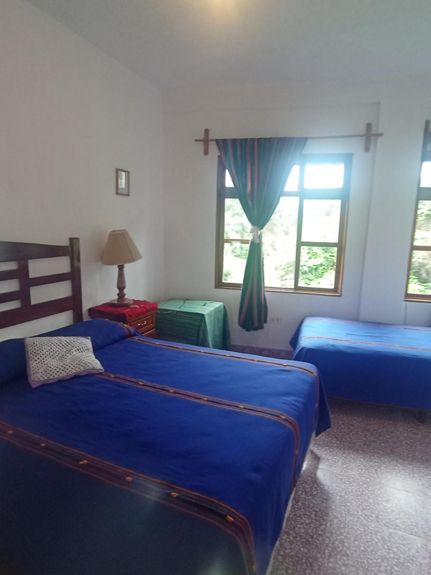 Hostal Mario'S Rooms باناخاتشيل المظهر الخارجي الصورة